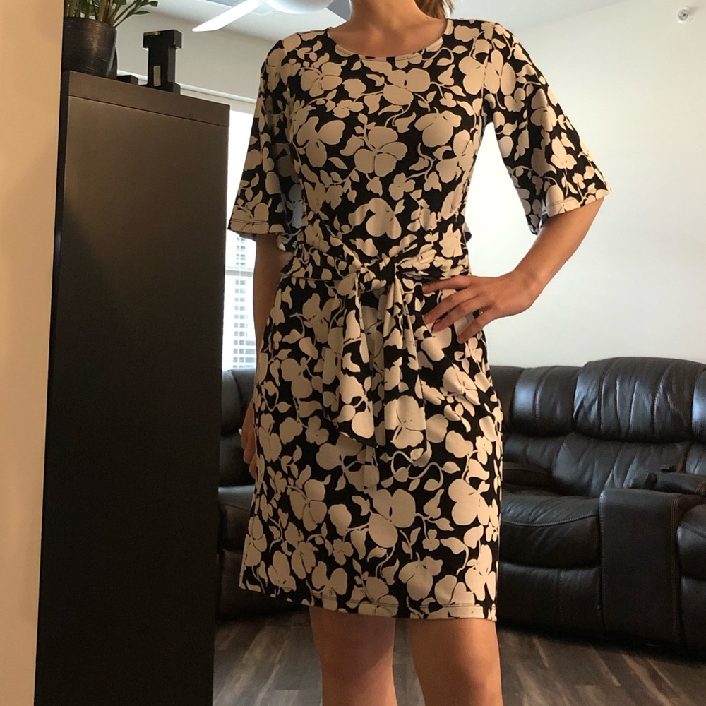 Business casual dress